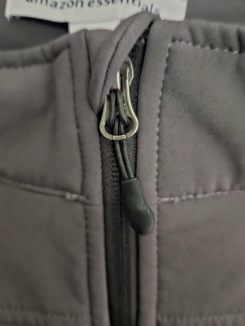 Amazon Essentials Men's 4XLT Water Resistant Softshell Jacket, Dark Gray